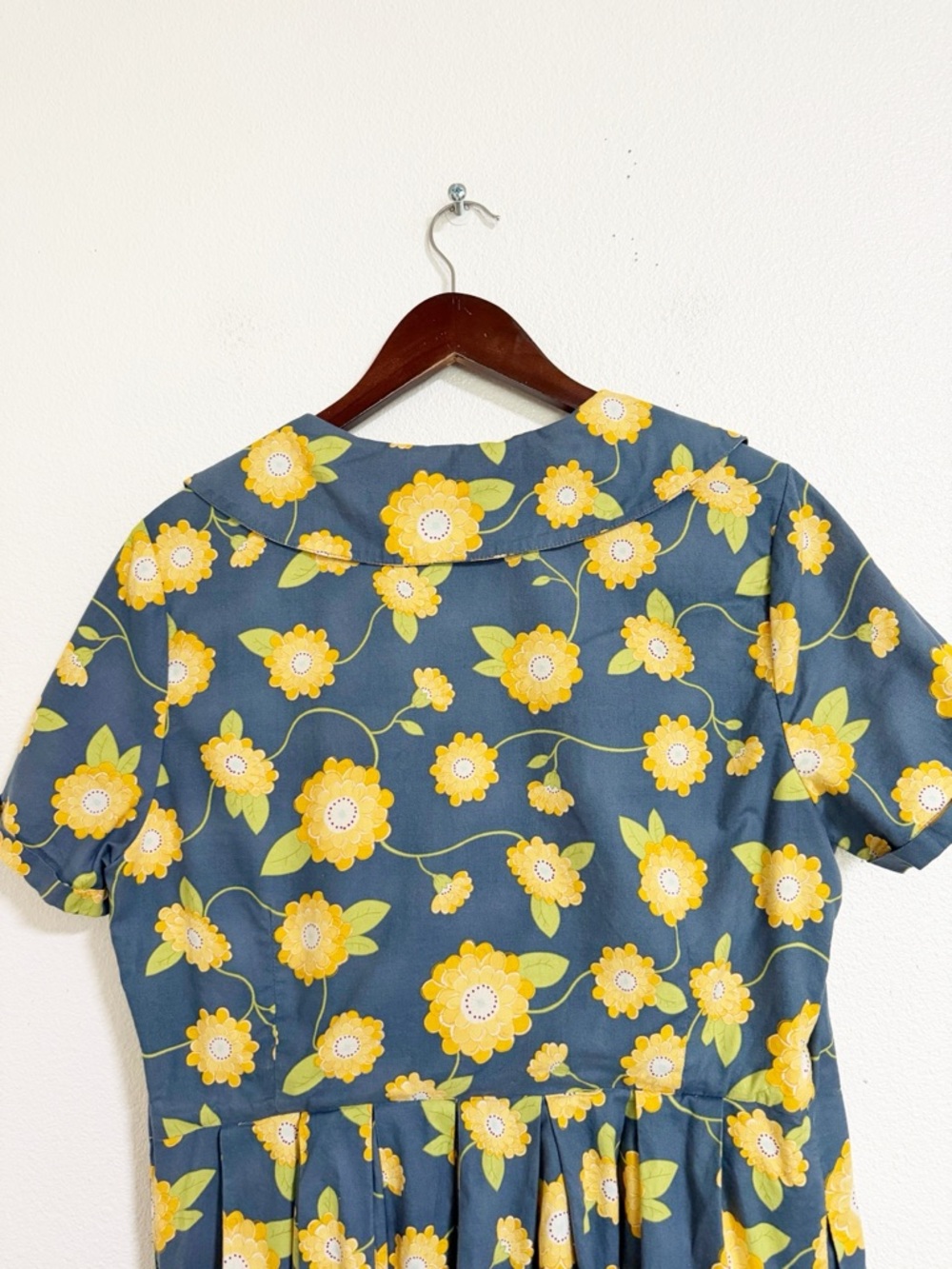 ModCloth Bea & Dot Floral Retro Mod Midi Dress - Picture 5 of 12